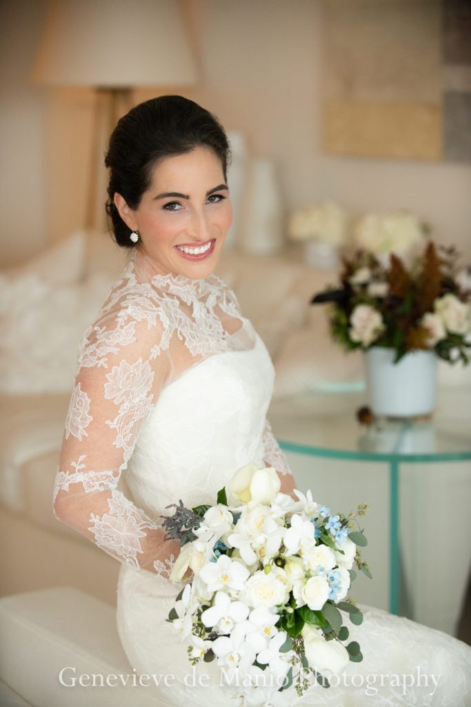 Bride holding bouquet of flowers